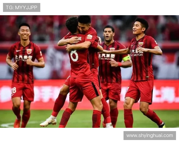 国足再迎重大考验主帅战术调整引热议球迷期待逆转晋级希望