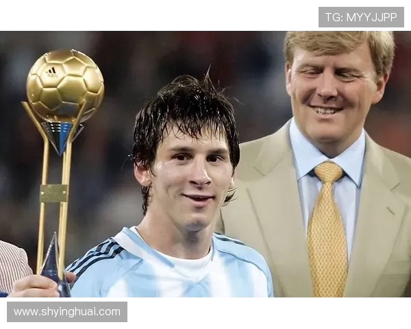 梅西加盟国际米兰后首度亮相,助力球队迎来三连胜 梅西加盟国际米兰后首度亮相,助力球队迎来三连胜