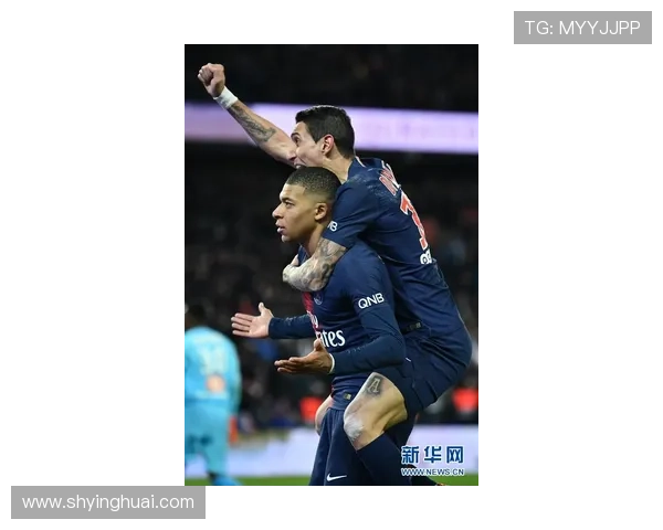 法国足球甲级联赛最新动态分析：巴黎圣日耳曼与马赛的竞争格局变化