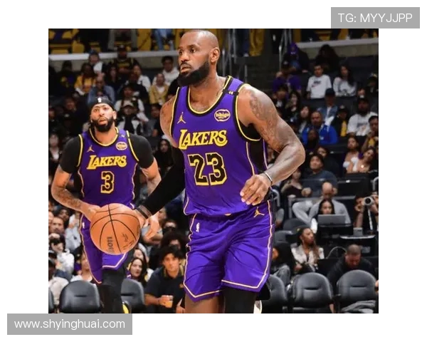 詹姆斯再创历史里程碑率湖人逆转劲敌全场高燃掀起季初最强话题