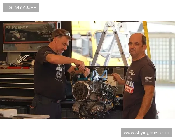 新赛季F1车队全面竞争加剧多支劲旅蓄势待发引爆年度冠军争夺战