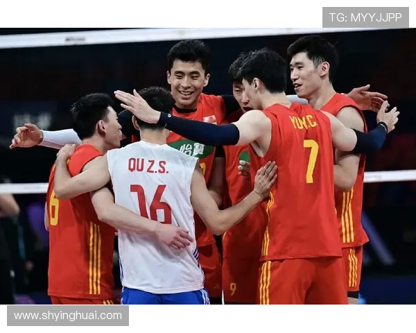 中国男篮备战奥运资格赛新阵容亮相年轻球员成核心看点引发期待