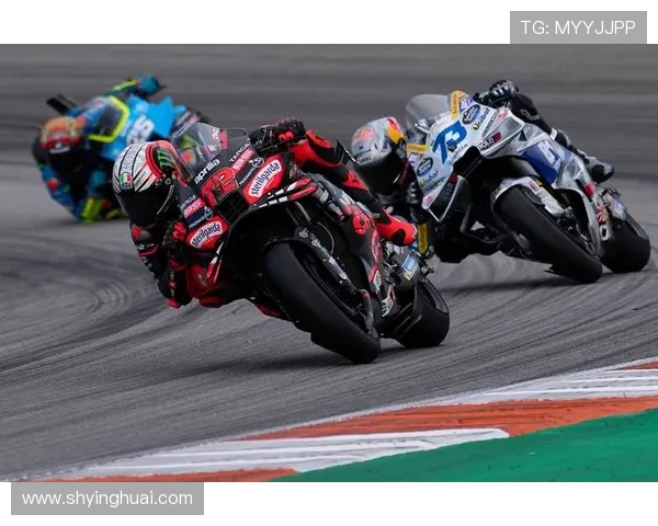 摩托GP：新赛季揭幕战精彩纷呈 多位车手争夺冠军宝座