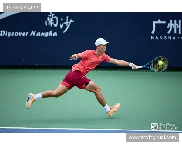 网球赛季焦点：新星崛起与老将退役交织，谁将主宰未来