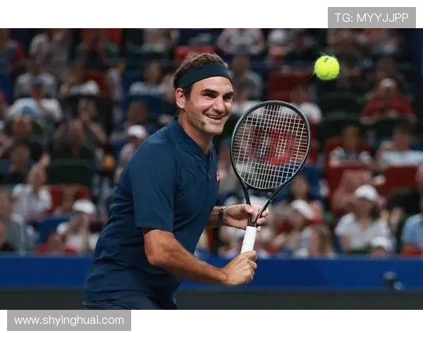 费德勒宣布退役后首次亮相 参加慈善赛与昔日对手同场竞技